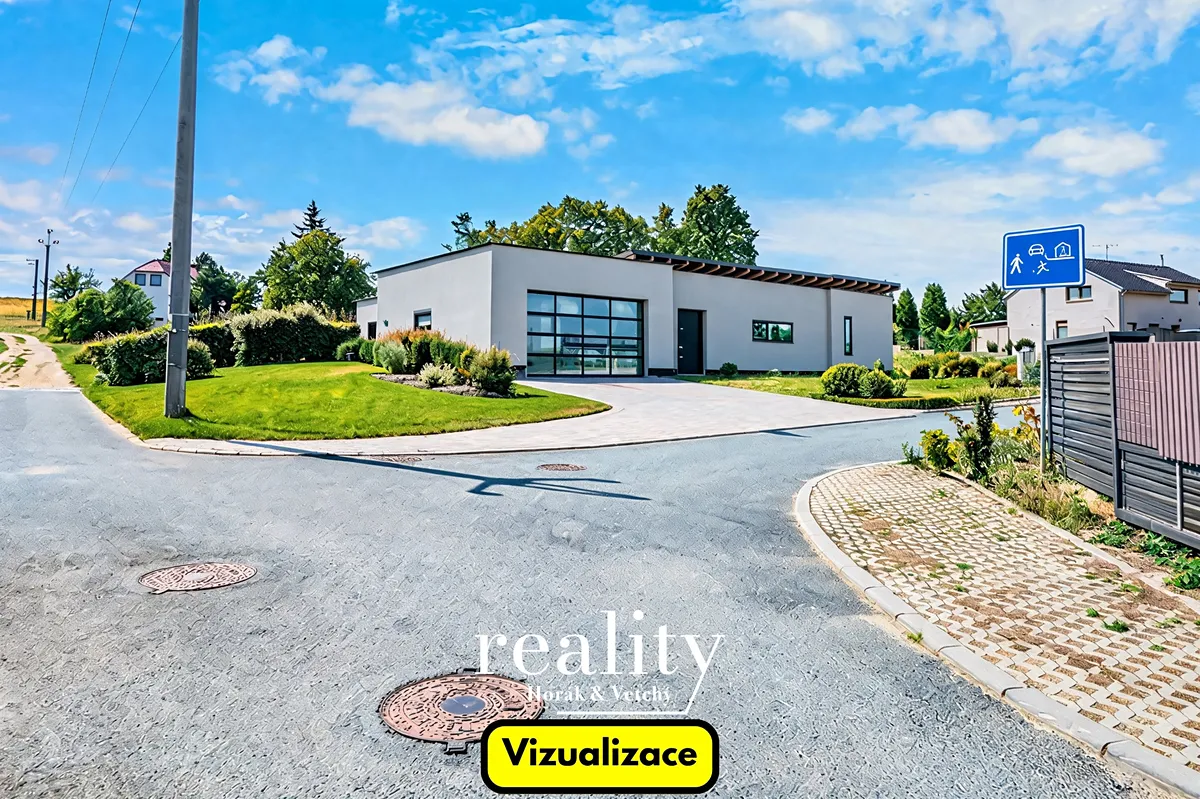 Prodej rodinného domu 292 m², pozemek 2247 m²